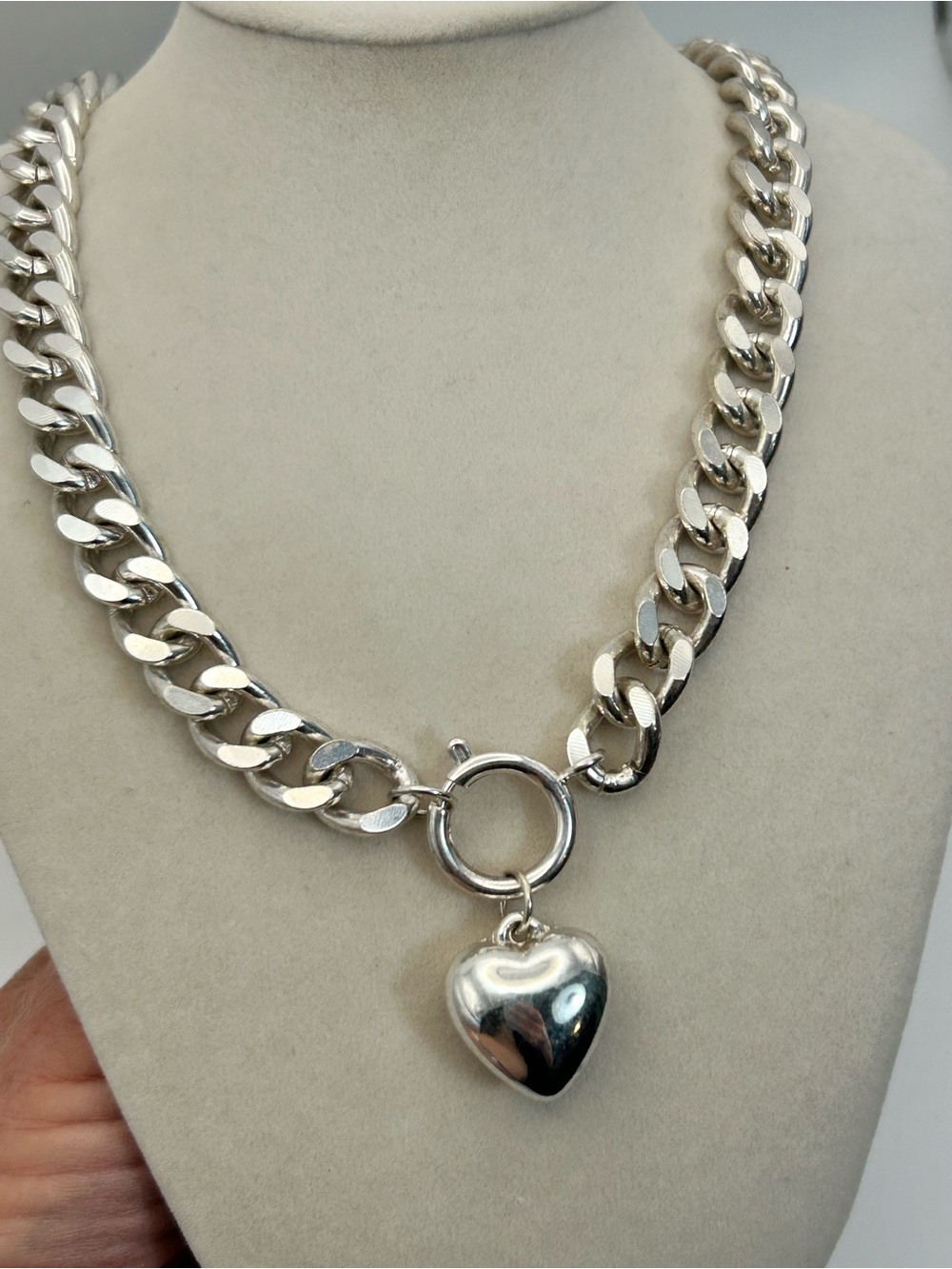 Puffy Heart Charm Curb Chain Necklace Chunky 16" Unsigned Silver-tone - Picture 2 of 12